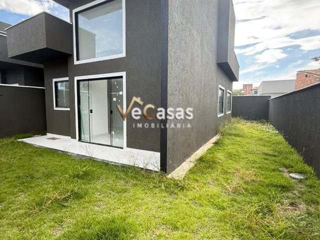 Casa com 120m² 2 quartos e 2 banheiros, à venda, no bairro Enseada das Gaivotas em Rio das Ostras