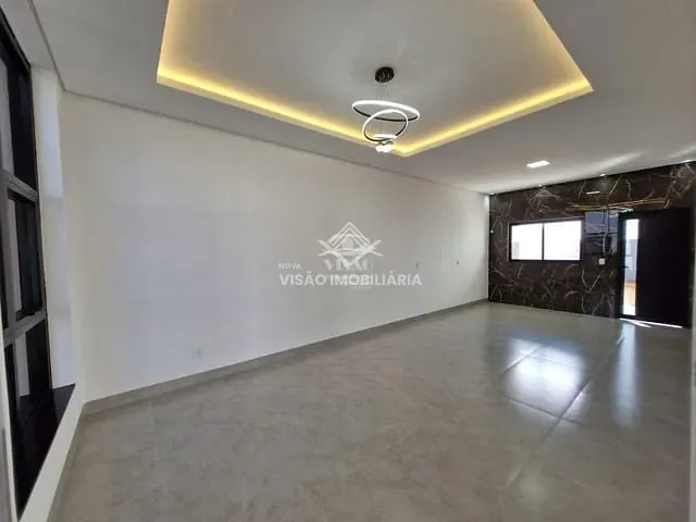 Casa com 328m² 2 quartos e 1 banheiro, à venda, no bairro PARQUE AMAZONAS em Sinop