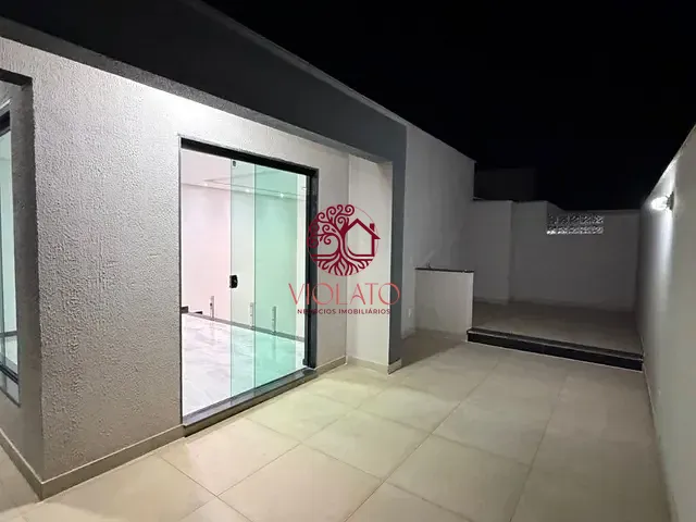 Casa com 500m² 3 quartos e 2 banheiros, à venda, no bairro Shalimar em Lagoa Santa