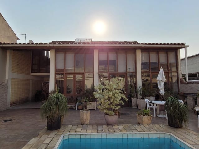 Casa com 360m² 4 quartos e 4 banheiros, à venda, no bairro Jardim Excelsior em Cabo Frio