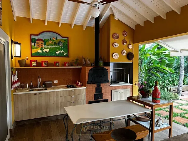 Casa 4 quartos e 6 banheiros, à venda, no bairro Palm Park em Holambra