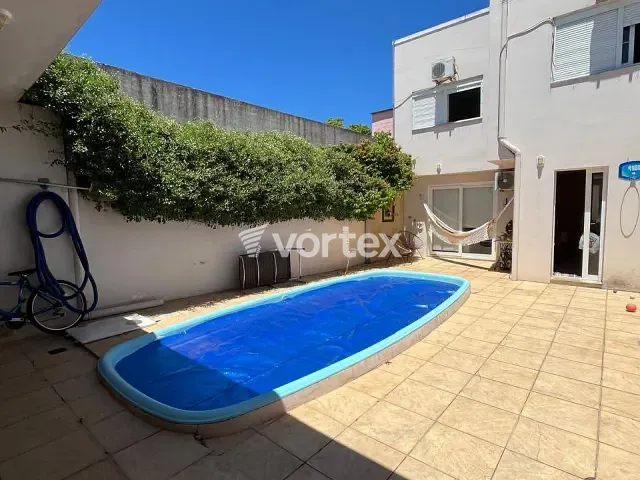 Casa 3 quartos e 3 banheiros, à venda, no bairro Centro em Uruguaiana