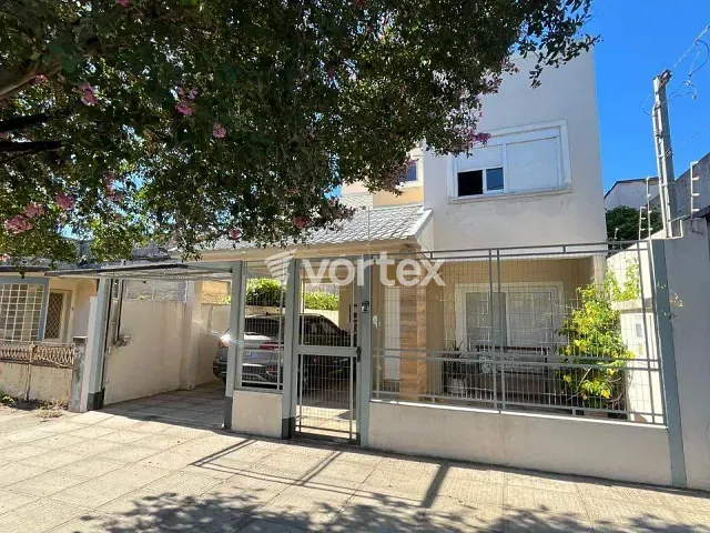 Casa 3 quartos e 3 banheiros, à venda, no bairro Centro em Uruguaiana