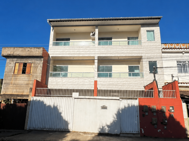 Apartamento 2 quartos e 1 banheiro, para alugar, no bairro Cehab em Itaperuna