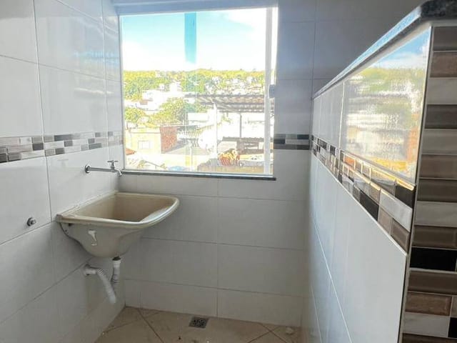 Apartamento 2 quartos e 1 banheiro, para alugar, no bairro Cehab em Itaperuna