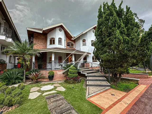 Casa com 19250m² 4 quartos e 6 banheiros, à venda, no bairro Vila Carrão em São Paulo