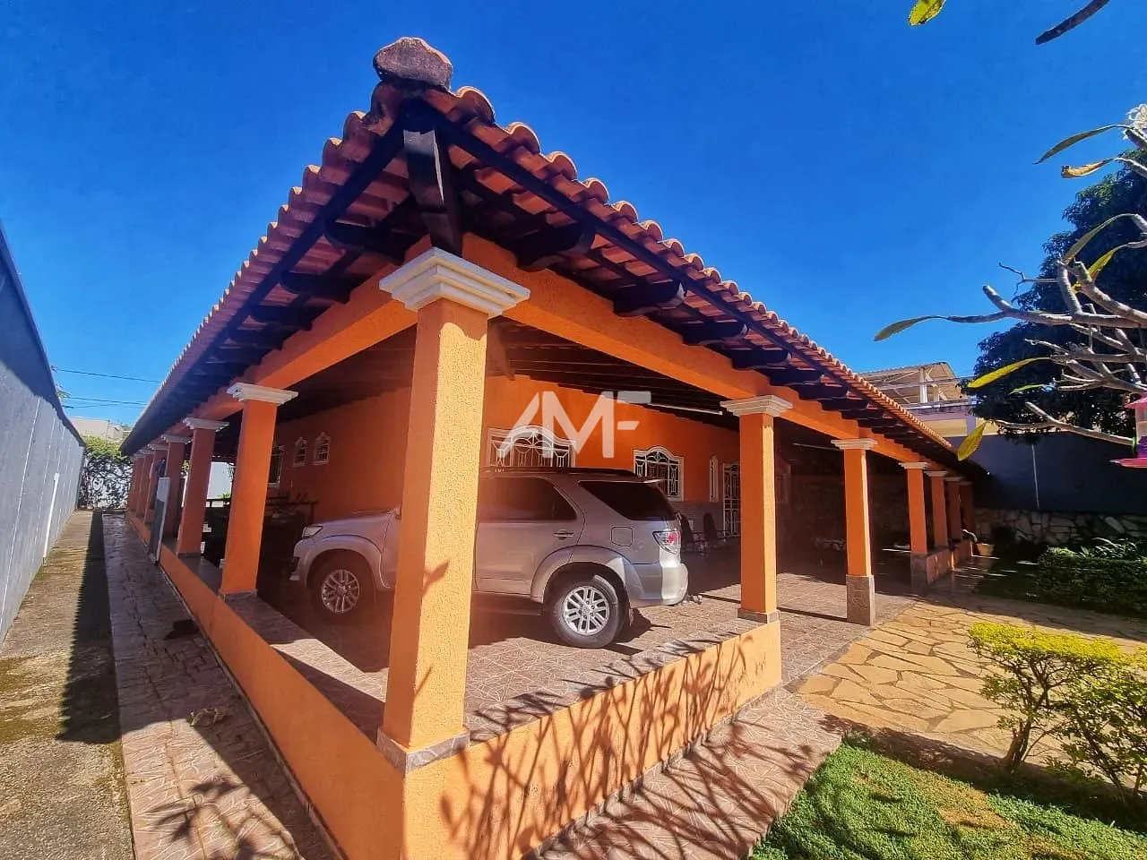 Casa, 5 quartos, 452 m² - Foto 1