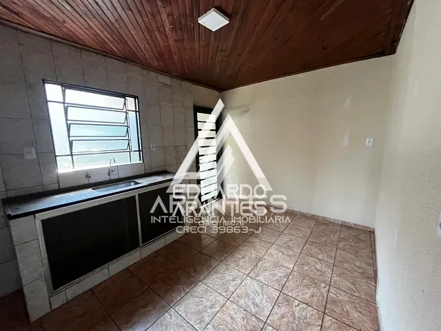 Casa 2 quartos e 2 banheiros, à venda, no bairro Zequinha Amêndola em Barretos