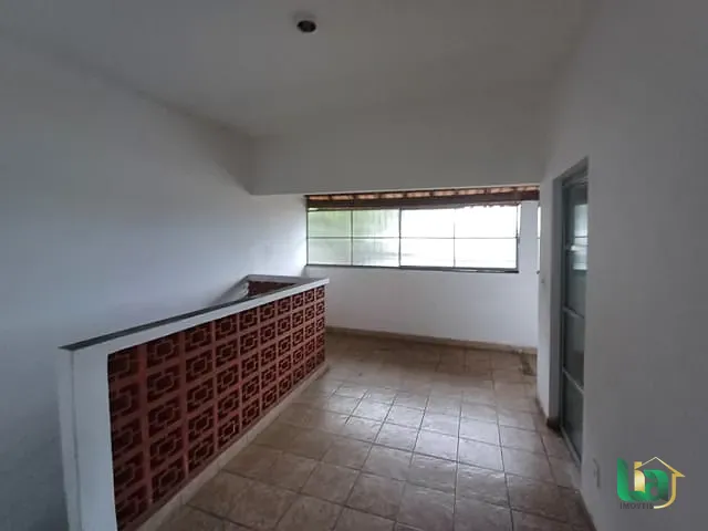 Casa 3 quartos e 3 banheiros, à venda, no bairro Alterosa em Muriaé