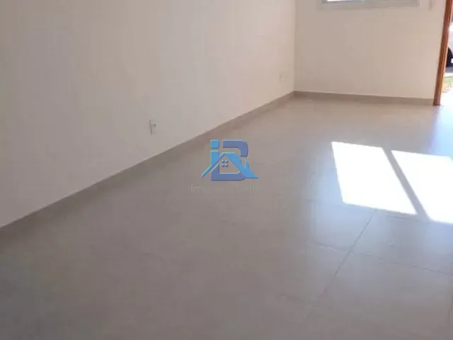Casa com 131m² 3 quartos e 2 banheiros, à venda, no bairro Parque das Laranjeiras em Itatiba