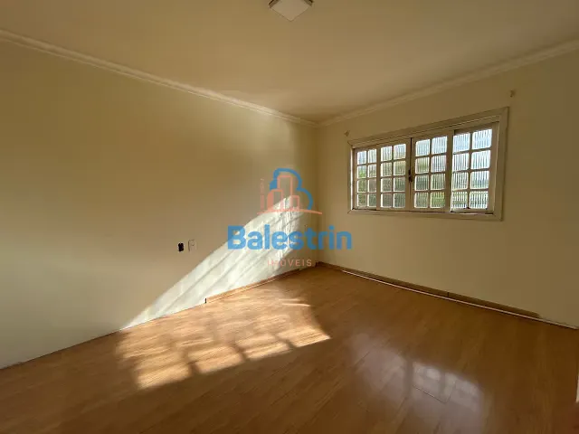 Casa 3 quartos e 2 banheiros, à venda, no bairro Centro em Fraiburgo