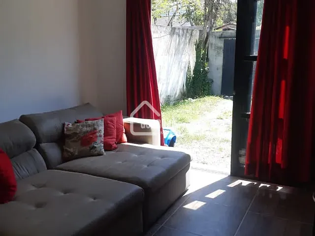 Casa com 462m² 4 quartos e 3 banheiros, à venda, no bairro Jardim Virgínia em Guarujá