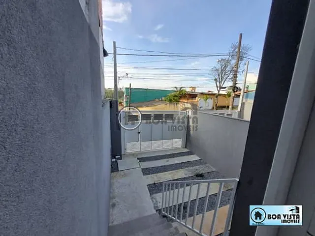 Sobrado com 125m² 2 quartos e 2 banheiros, à venda, no bairro Parque Residencial Marengo em Itaquaquecetuba