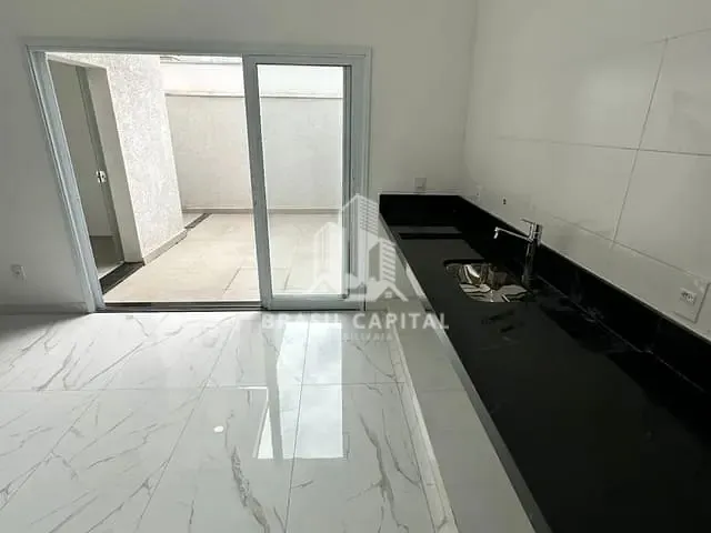 Casa 3 quartos e 4 banheiros, à venda, no bairro Cajuru do Sul em Sorocaba