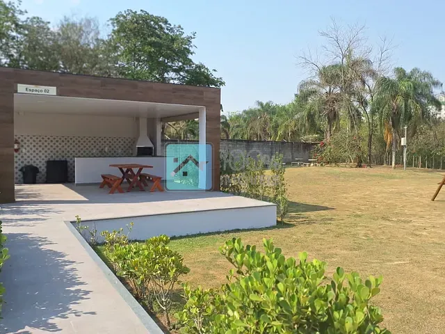 Casa com 384m² 3 quartos e 3 banheiros, à venda, no bairro EUGENIO DE MELLO em São José dos Campos