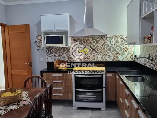 Casa com 180m² 3 quartos e 2 banheiros, à venda, no bairro Rio Várzea em Itaboraí