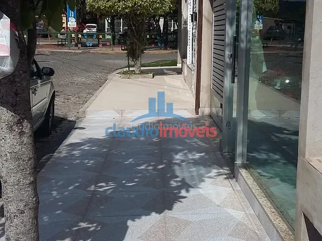 Casa com 350m² 4 quartos e 2 banheiros, à venda, no bairro Jardim Belvedere em Volta Redonda