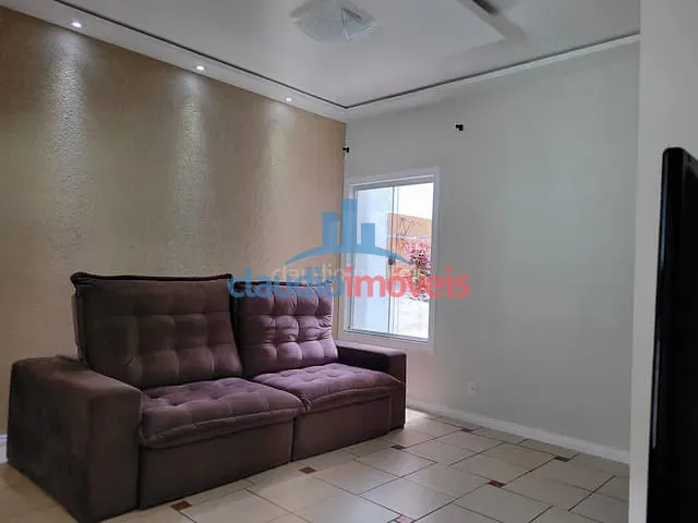 Casa com 350m² 4 quartos e 2 banheiros, à venda, no bairro Jardim Belvedere em Volta Redonda