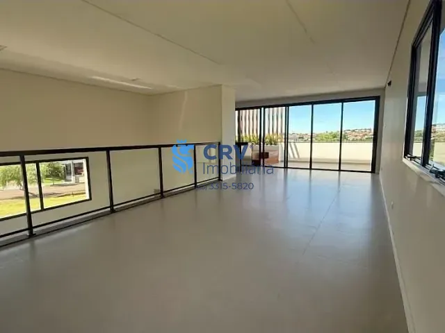 Casa com 252m² 3 quartos e 4 banheiros, à venda, no bairro Conjunto Habitacional Alexandre Urbanas em Londrina