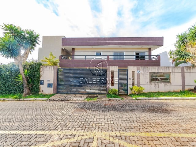 Casa com 400m² 4 quartos e 5 banheiros, à venda, no bairro Setor Habitacional Vicente Pires - Trecho 1 em Brasília