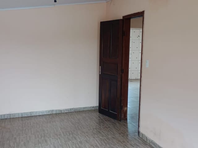 Casa com 360m² 2 quartos e 1 banheiro, à venda, no bairro Jardim Primavera em Jaguariaíva