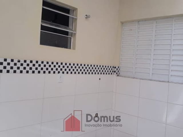 Casa com 125m², à venda, no bairro Conjunto Habitacional Terra dos Ipês I (Sul) em Pindamonhangaba