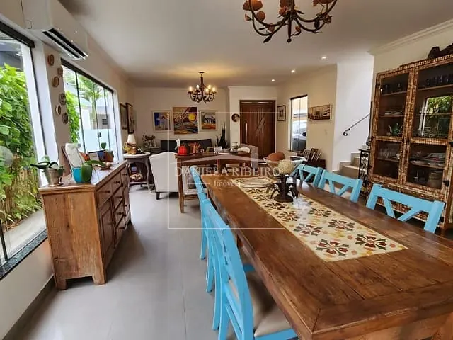 Casa com 220m² 3 quartos e 3 banheiros, à venda, no bairro Esperança em Londrina