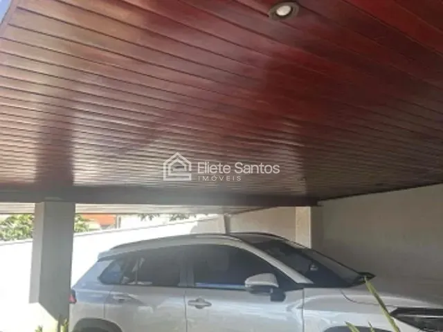 Casa com 530m² 3 quartos e 3 banheiros, à venda, no bairro Chácara Rodrigues em Americana