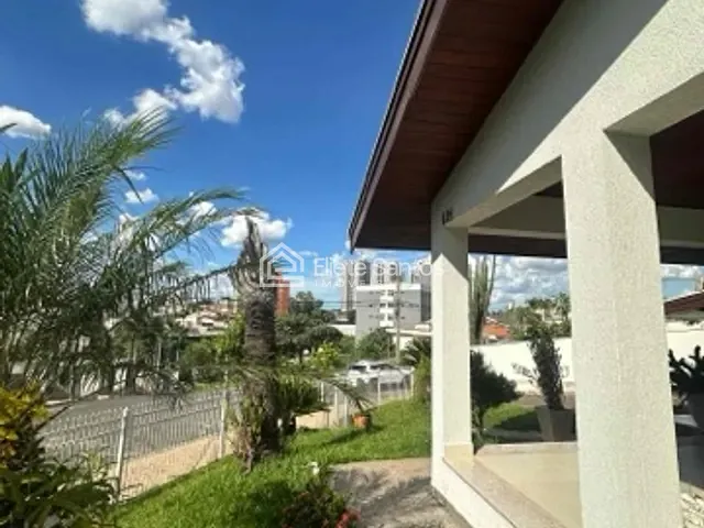 Casa com 530m² 3 quartos e 3 banheiros, à venda, no bairro Chácara Rodrigues em Americana