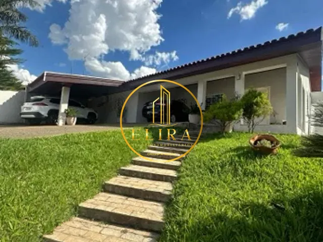 Casa com 530m² 3 quartos e 3 banheiros, à venda, no bairro Chácara Rodrigues em Americana
