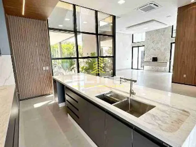 Casa com 560m² 3 quartos e 5 banheiros, à venda, no bairro Condomínio Residencial Cidade Jardim em Sorriso