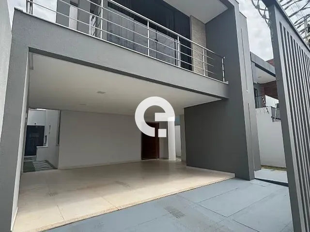 Casa 3 quartos e 5 banheiros, à venda, no bairro Nova Vitória em Santarém