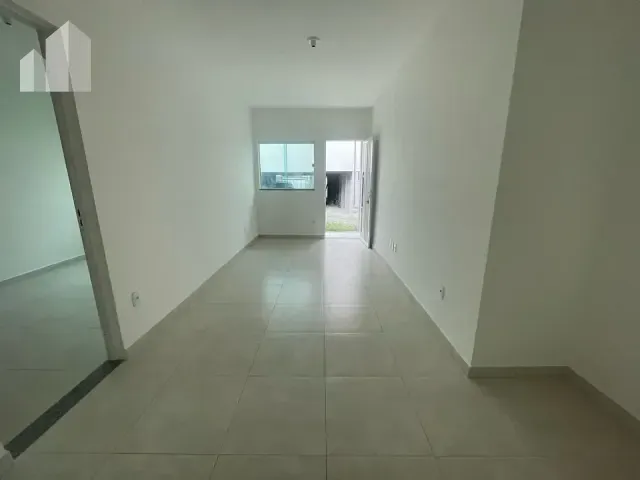 Casa com 73m² 2 quartos e 1 banheiro, à venda, no bairro Engenho Pequeno em Nova Iguaçu
