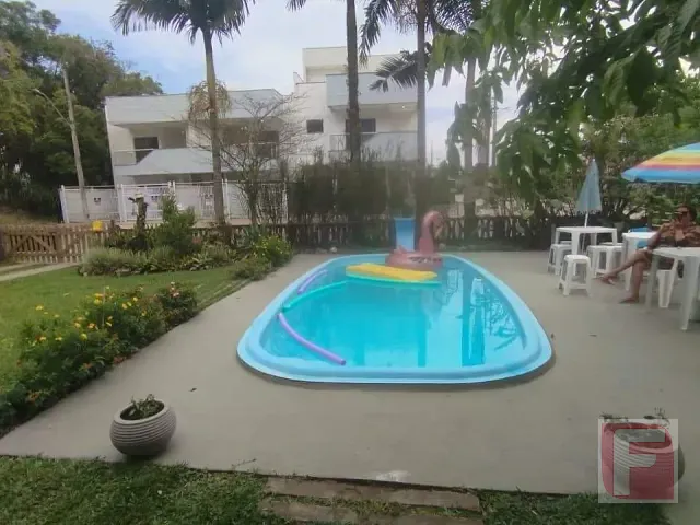 Casa 3 quartos e 2 banheiros, à venda, no bairro Centro em Itapoá