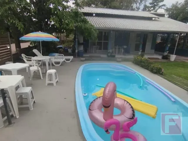 Casa 3 quartos e 2 banheiros, à venda, no bairro Centro em Itapoá