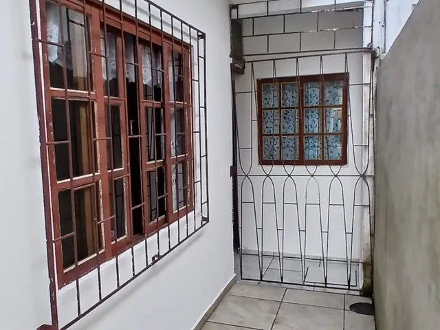 Casa 1 quarto e 1 banheiro, para alugar, no bairro Cidade Nova em Itajaí