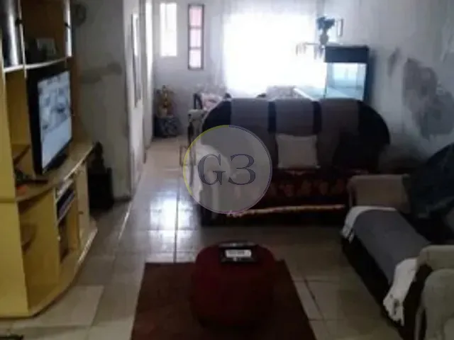 Casa 3 quartos e 2 banheiros, à venda, no bairro Três Vendas em Pelotas