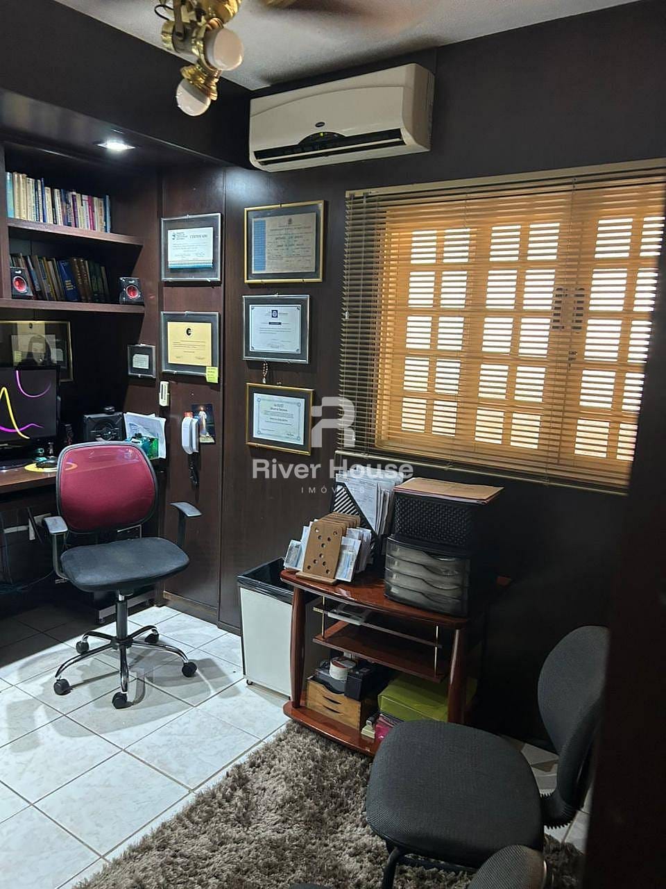 Casa à venda com 3 quartos, 345m² - Foto 33