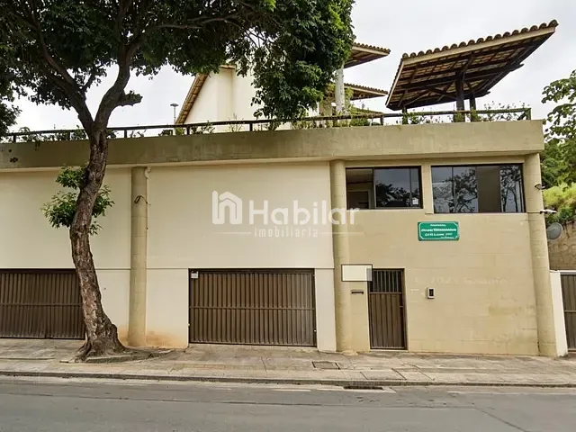 Casa 2 quartos e 3 banheiros, à venda, no bairro Patamares em Salvador