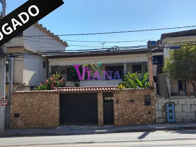Casa com 480m² 3 quartos e 3 banheiros, à venda ou para alugar, no bairro Alto Novo Parque em Cachoeiro de Itapemirim