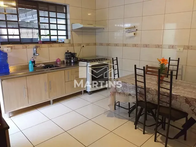 Casa com 250m² 3 quartos e 1 banheiro, à venda, no bairro Pirajussara em São Paulo