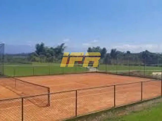 Casa com 251m² 3 quartos e 3 banheiros, à venda, no bairro Bairro dos Guedes em Tremembé