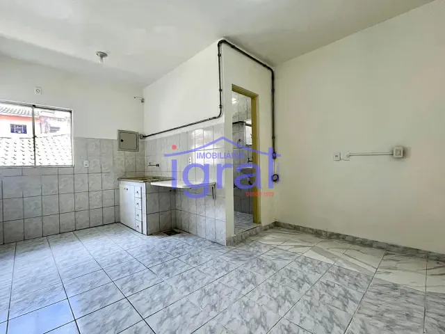 Casa 1 quarto e 1 banheiro, para alugar, no bairro Jardim Oriental em São Paulo