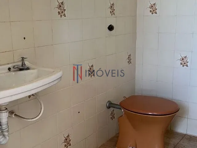 Casa com 576m² 4 quartos e 3 banheiros, à venda, no bairro Vila Loanda em Atibaia