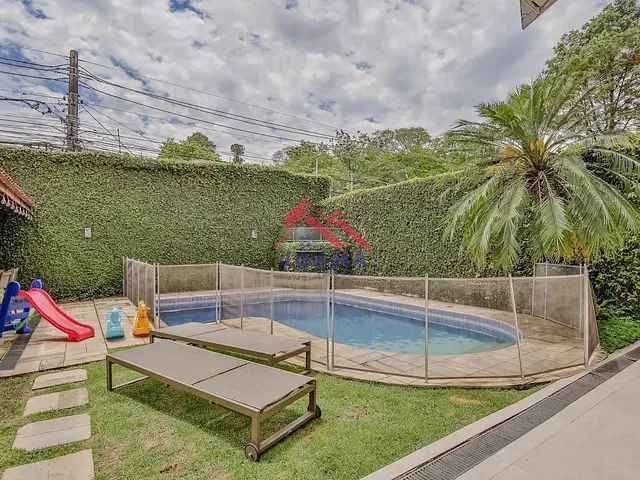 Casa 5 quartos e 5 banheiros, à venda, no bairro Jardim Colombo em São Paulo