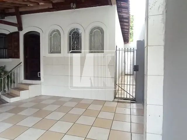 Casa com 280m² 2 quartos e 2 banheiros, à venda, no bairro Vila Sacadura Cabral em Santo André