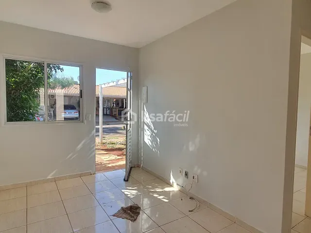Casa com 89m² 2 quartos e 1 banheiro, para alugar, no bairro Jardim Parati em Campo Grande