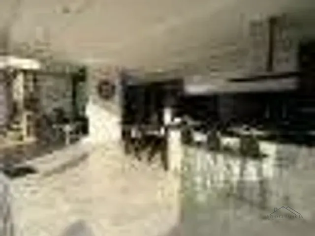 Casa com 300m² 3 quartos e 6 banheiros, à venda, no bairro Vila Oliveira em Mogi das Cruzes