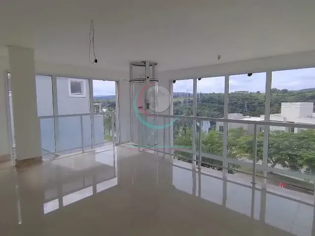 Casa com 470m² 4 quartos e 6 banheiros, à venda, no bairro Alphaville em Santana de Parnaíba