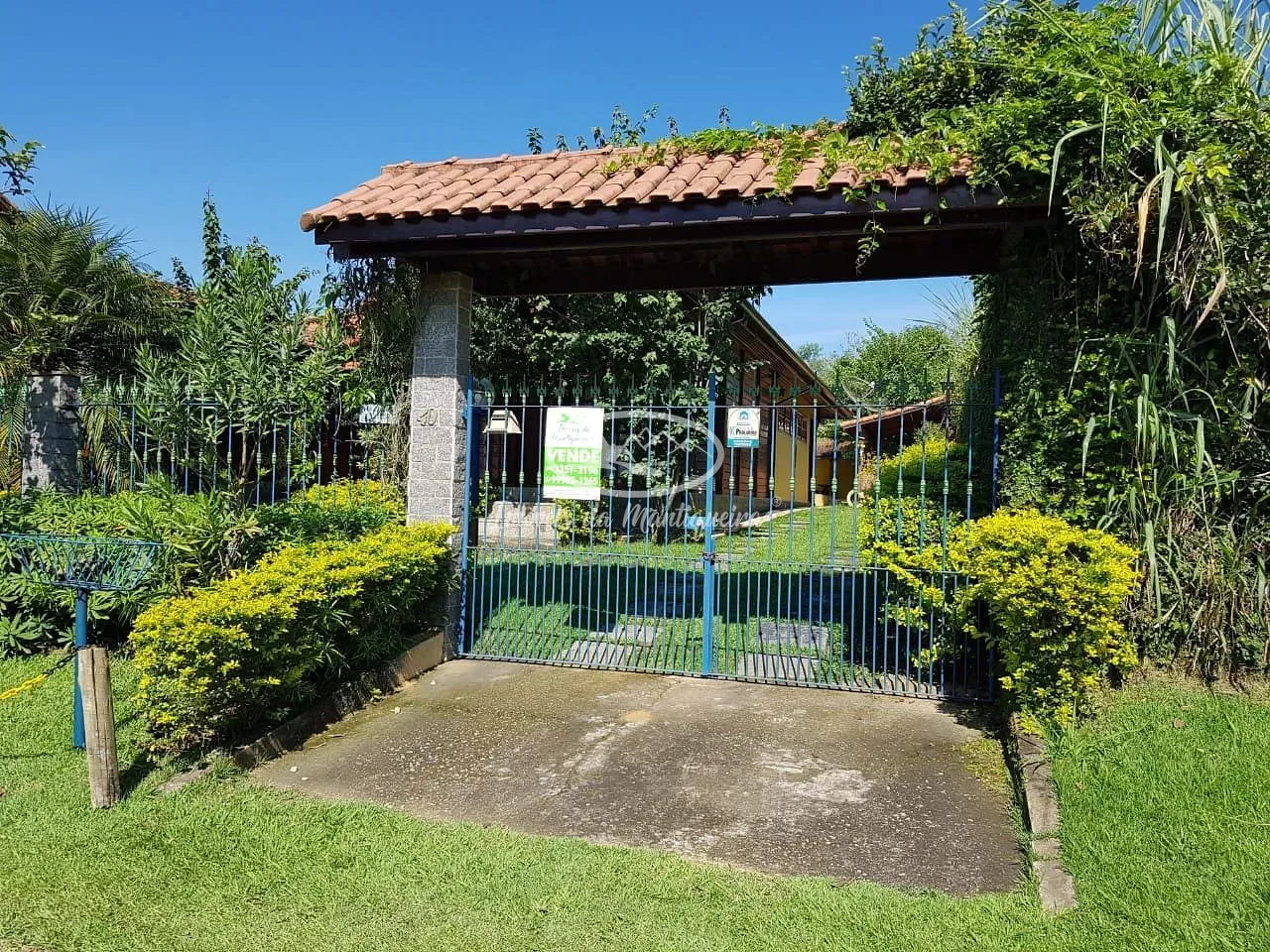 Casa, 4 quartos, 143 m² - Foto 1